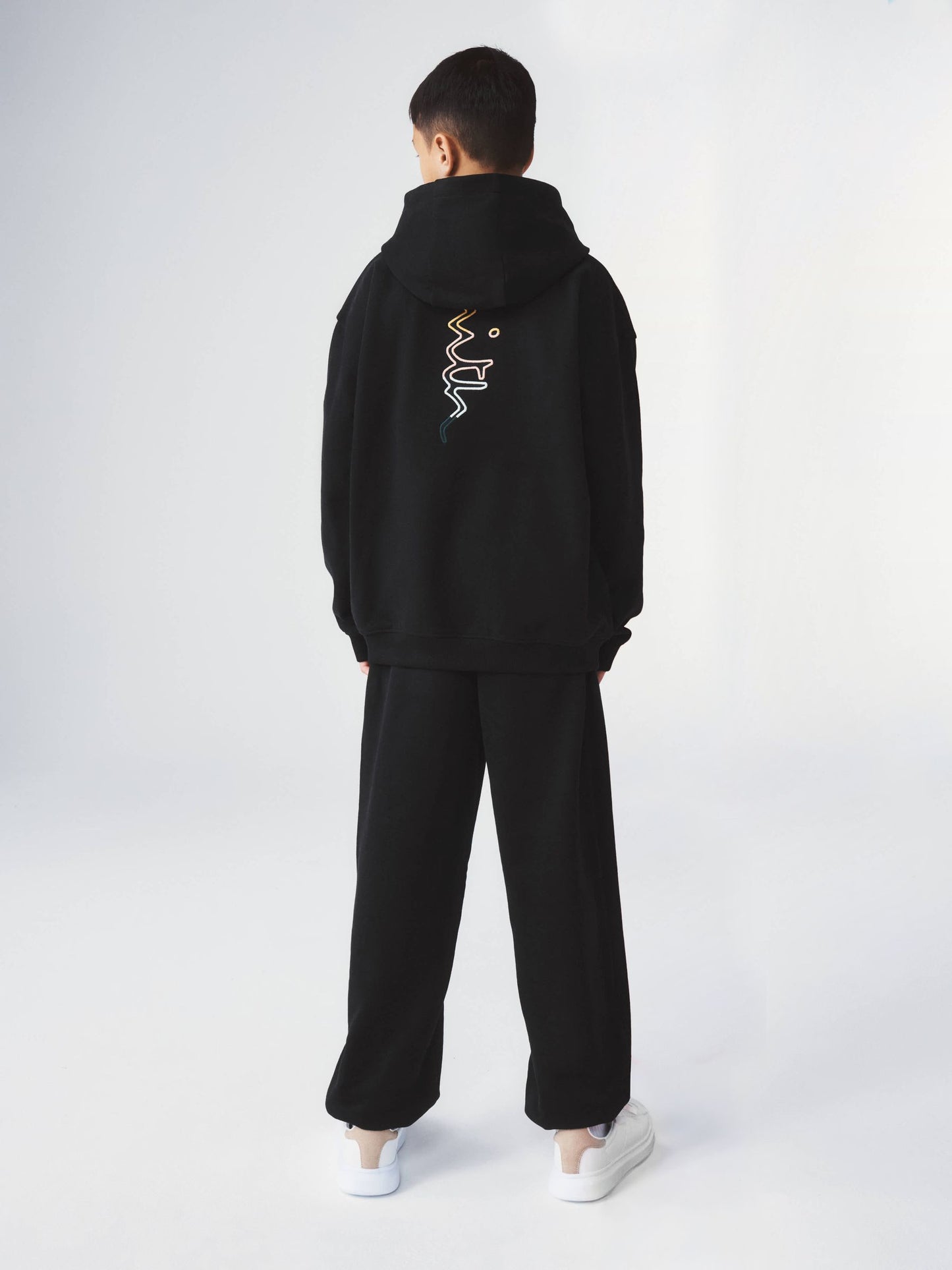 Dsiney Kidz - Paul Smith Junior Black Graphic Hoodie and Joggers Set image 2