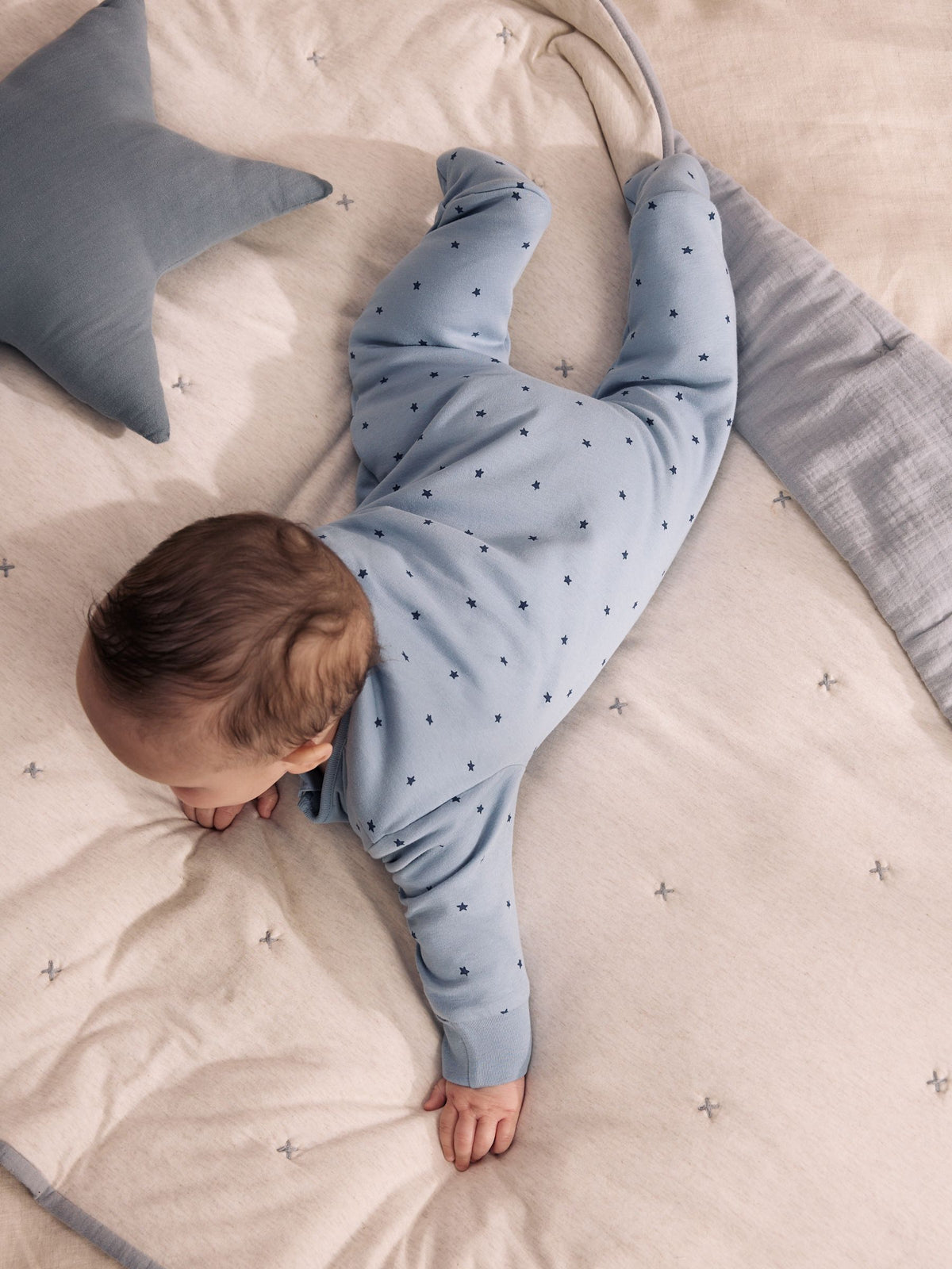 Blue Star 2.5 Tog Two Way Zip Sleepsuit - image 2