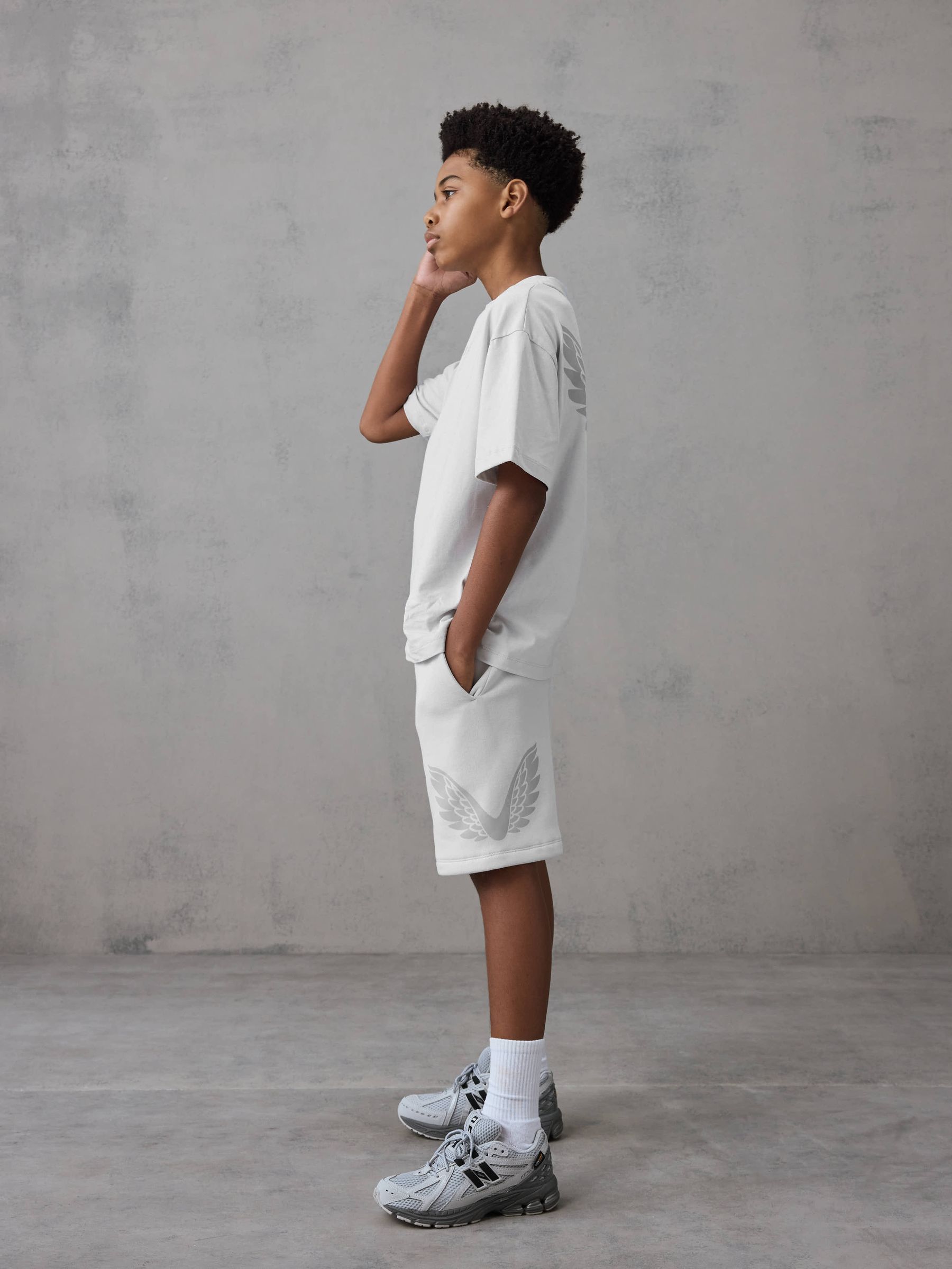 Dsiney Kidz - Castore Light Grey Oversized Top and Bermuda Shorts Set image 1
