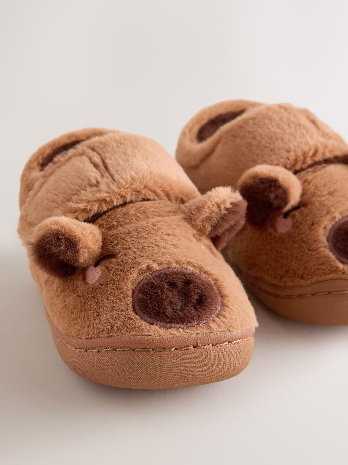 Tan Brown Capybara Cupsole Slippers image 3