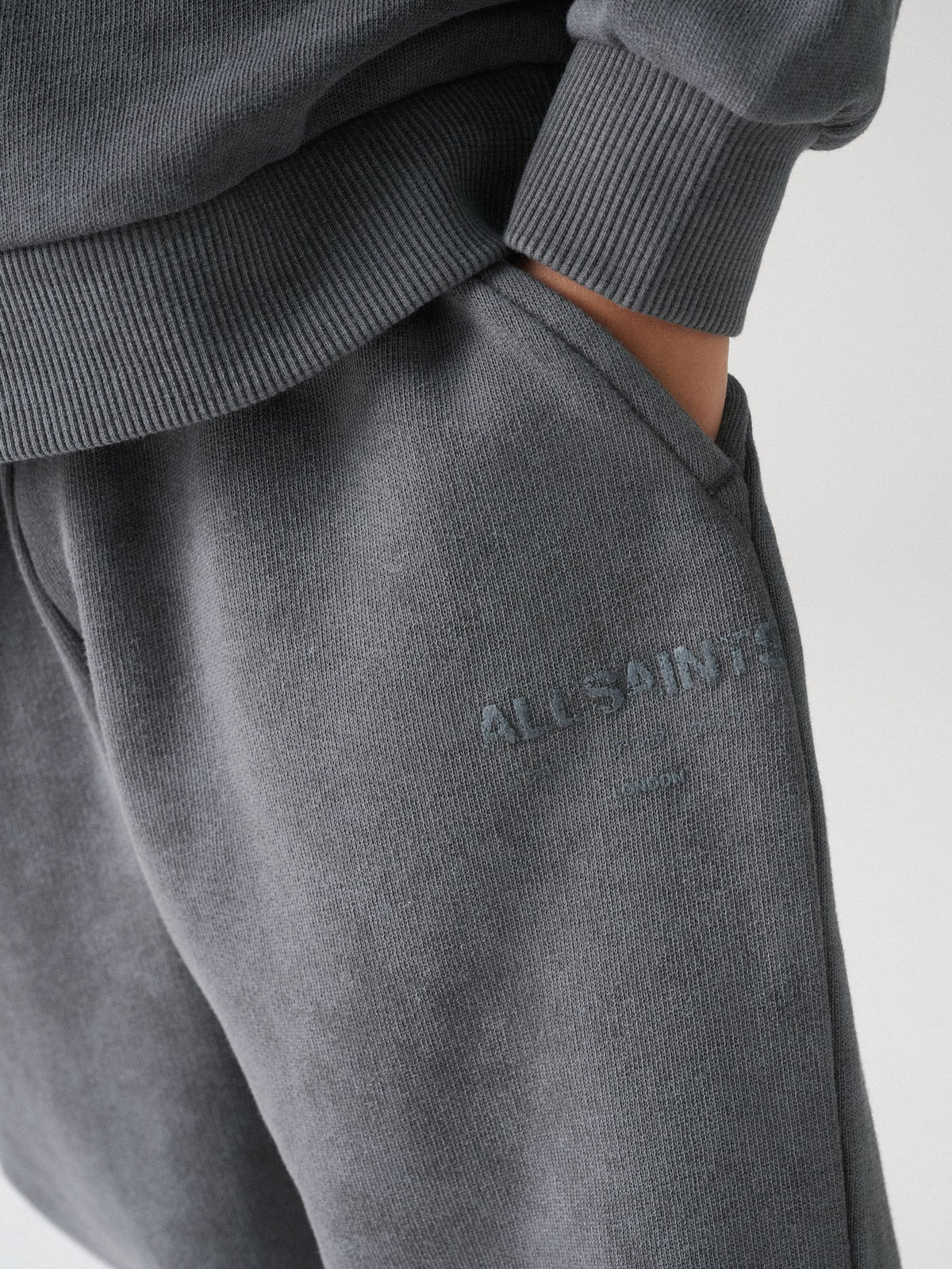 smALLSAINTS Charcoal Grey Underground Oversized Sweatshirt and Joggers Set - image 5