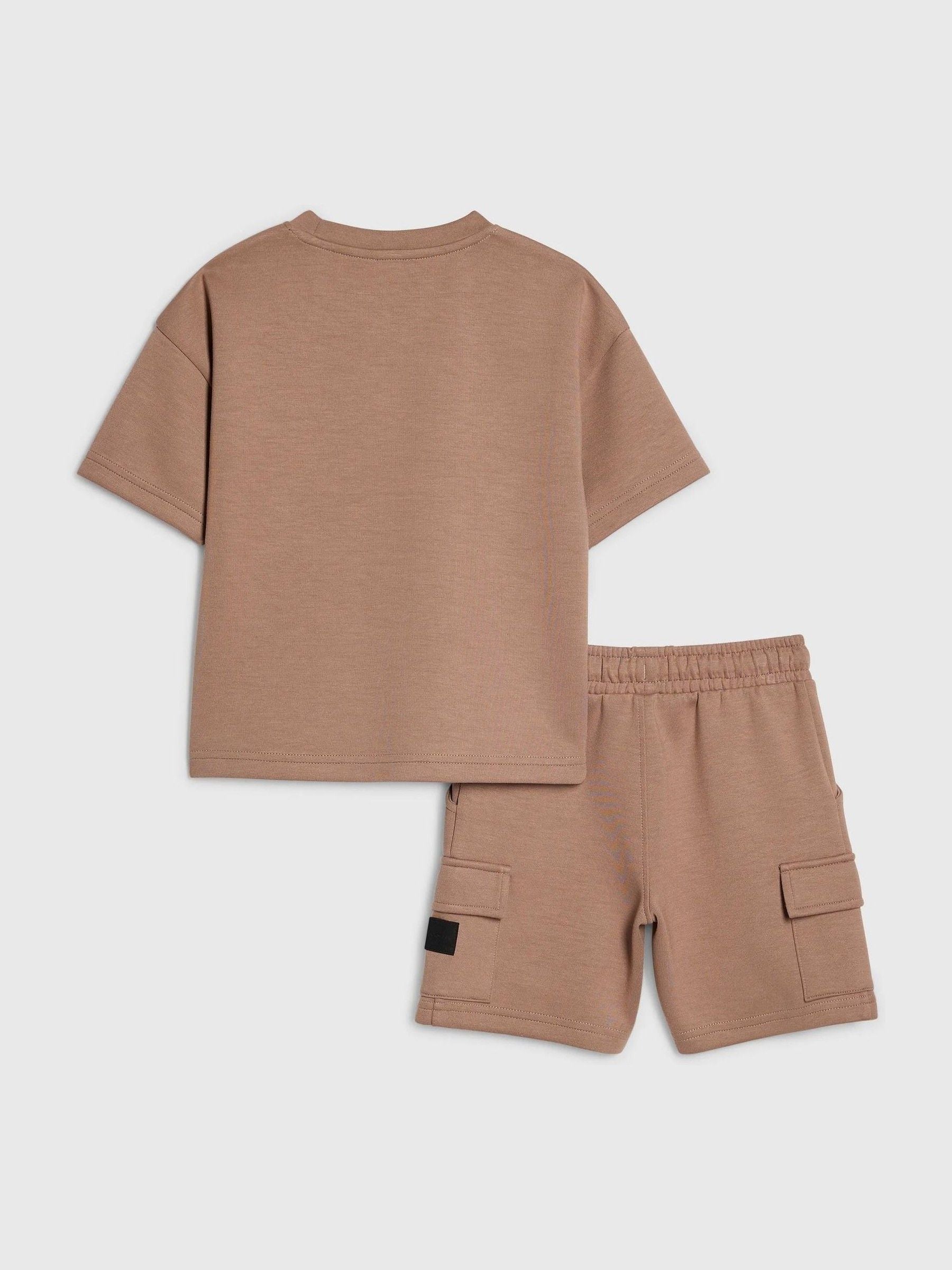 River Island Brown Oversized Scuba T-Shirt & Shorts Set image 3
