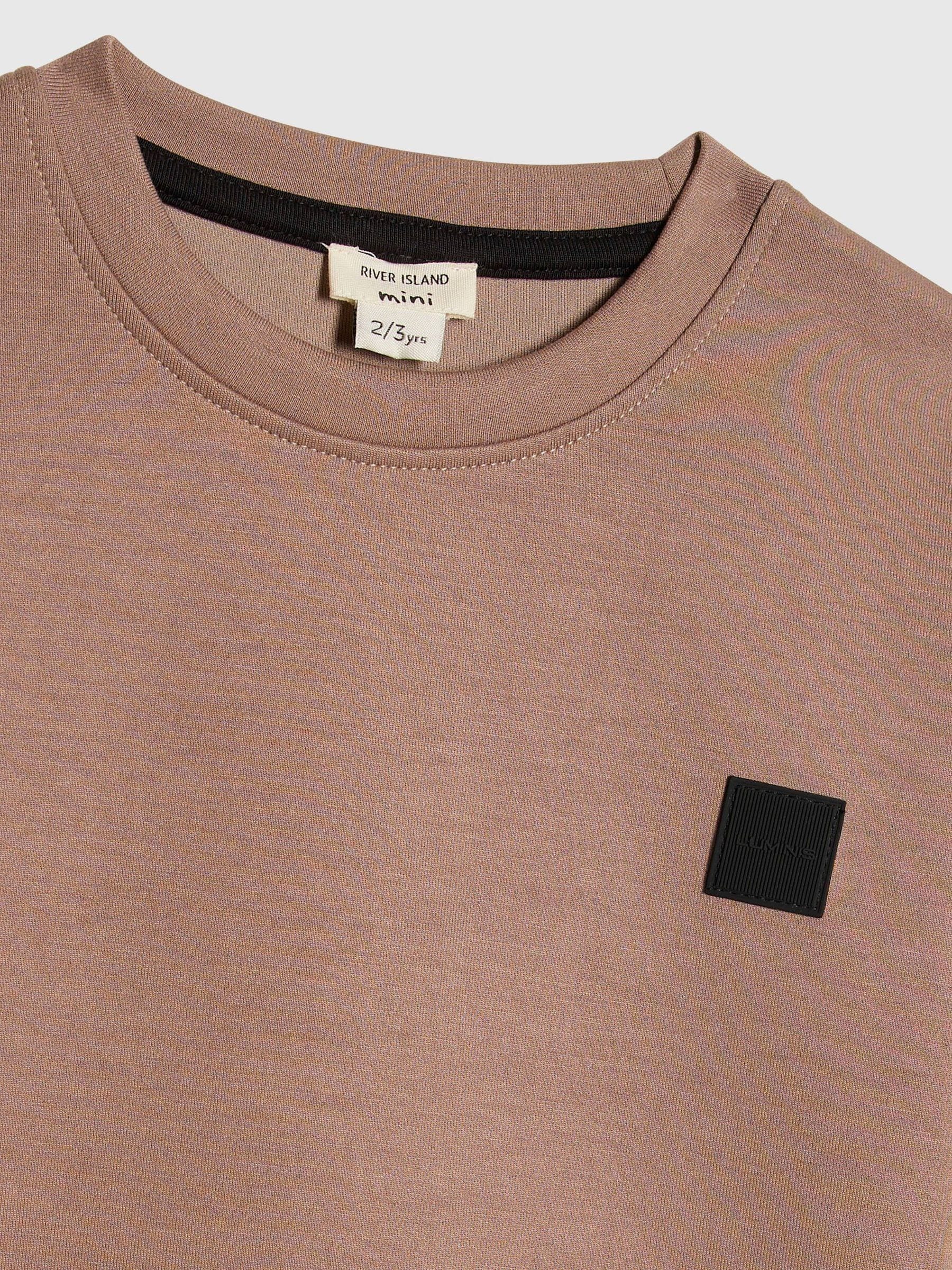 River Island Brown Oversized Scuba T-Shirt & Shorts Set image 5