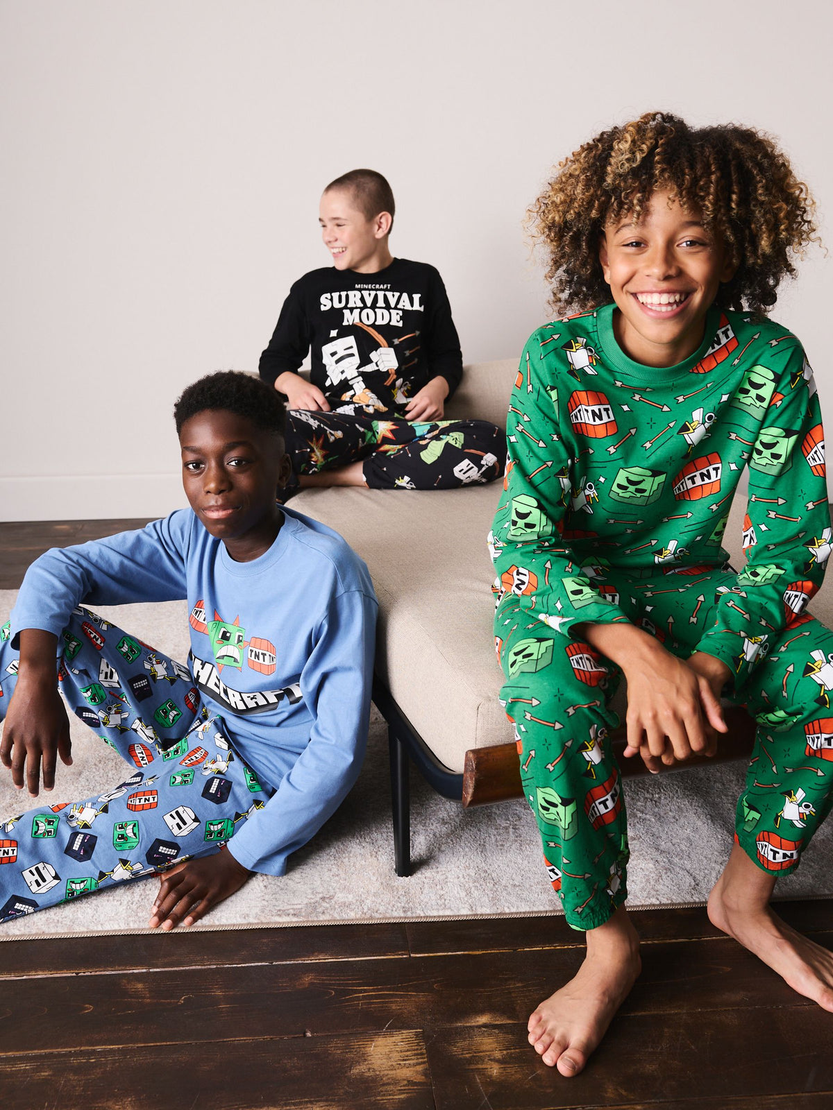 Blue/Green/Grey Minecraft Long Sleeve Jogger Pyjamas 3 Pack (5-16yrs) - image 2