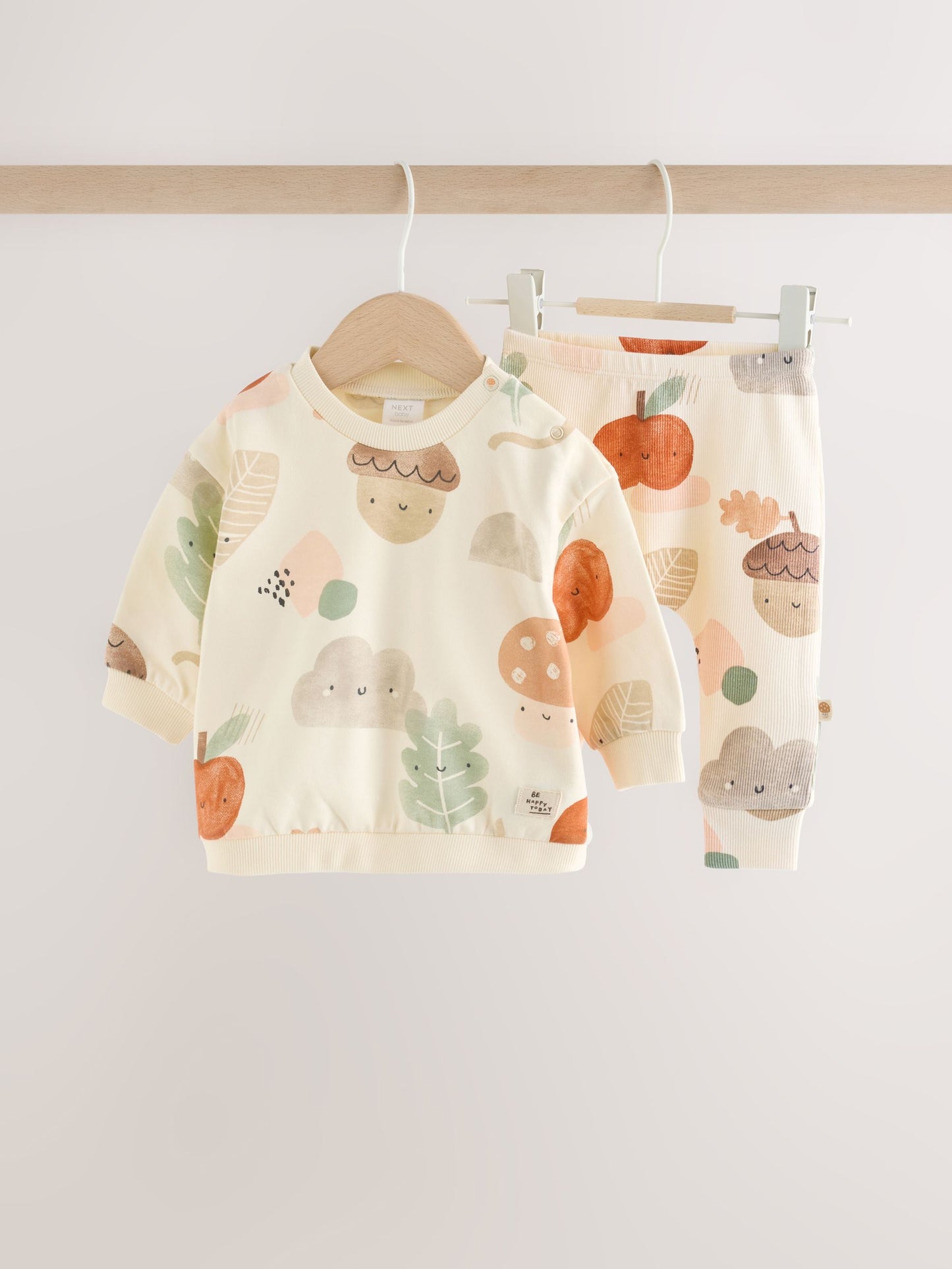 Dsiney Kidz - Neutral Autumn Print Sweatshirt and Leggings Baby Set (0mths-2yrs) (0mths-2yrs) image 4