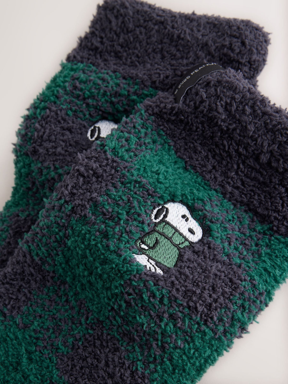 Green Check Snoopy Fluffy Novelty Socks in Box 1 Pack - image 4