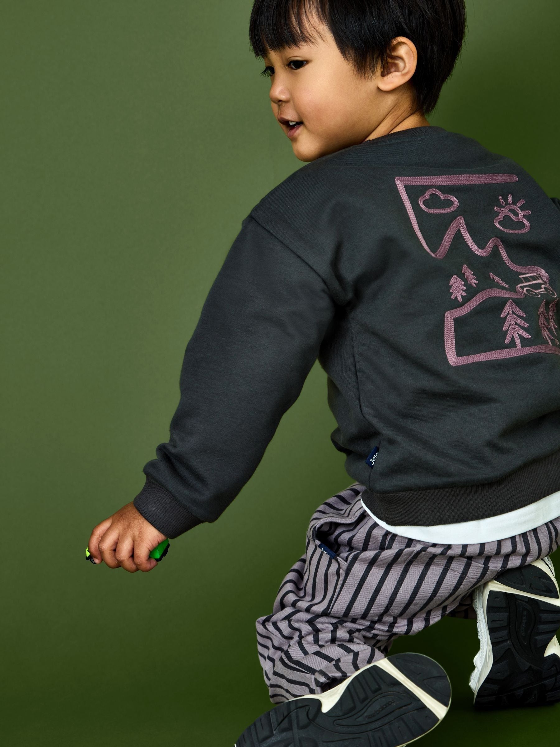 Dsiney Kidz - Jojo Maman Bébé Grey Marl Jeep 2-Piece Sweatshirt & Stripe Jogger Set image 2