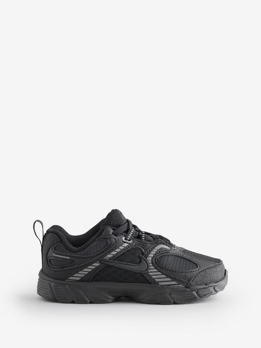 Dsiney Kidz - Nike Black Infant  Runner Trainers image 1