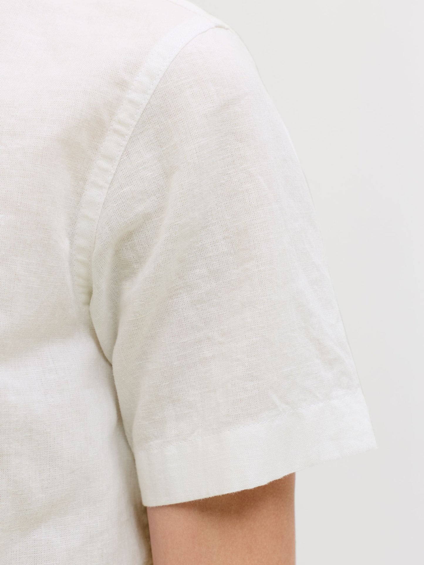 Dsiney Kidz - JACK & JONES Junior White Linen Blend Short Sleeve Shirt image 4
