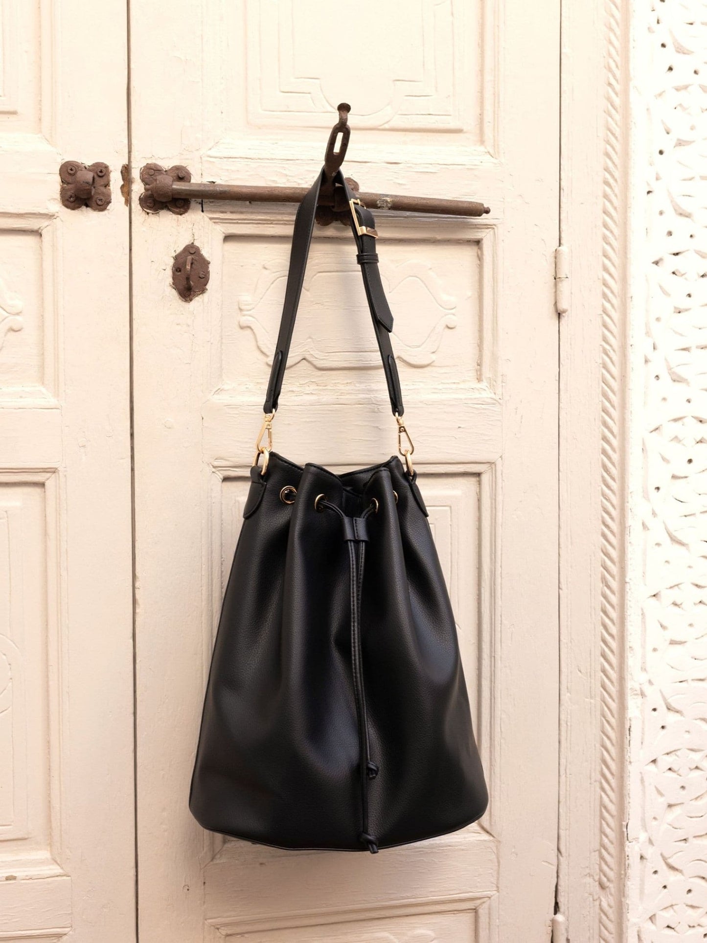Novo Black Adelaide Large Bucket Shoulder Bag image 1