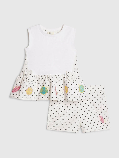 Dsiney Kidz - River Island White Polka Dot Frill Top & Shorts Set image 1