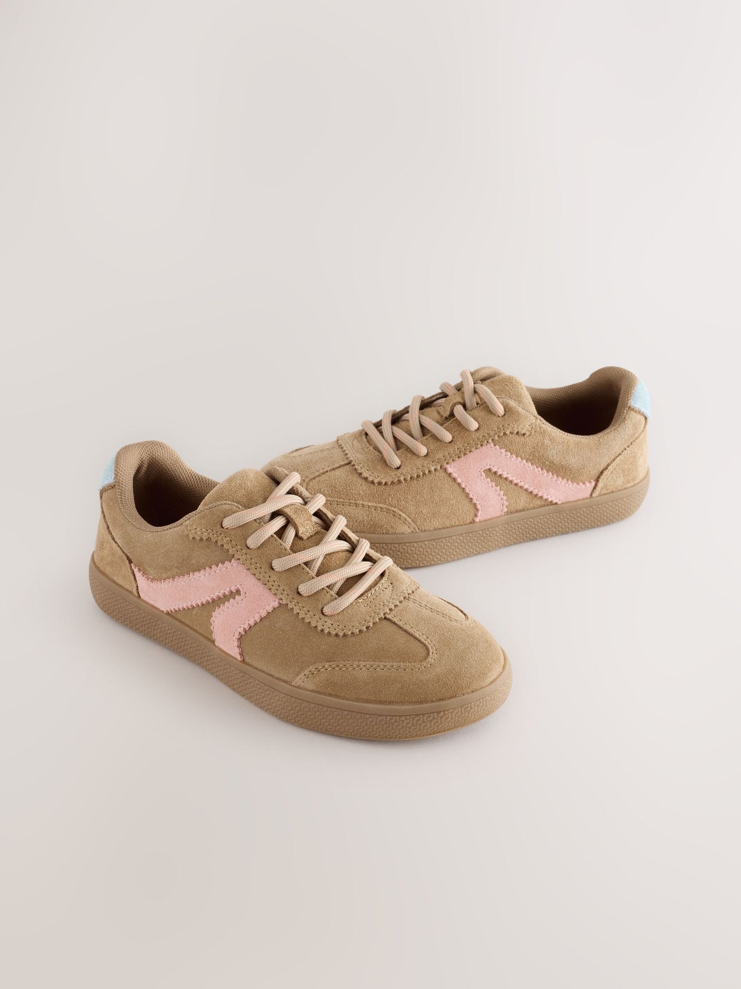 Tan/Pink Standard Fit (F) Retro Trainers image 1