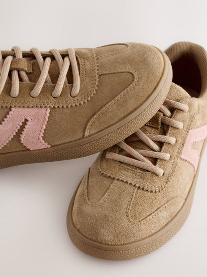Tan/Pink Standard Fit (F) Retro Trainers image 3