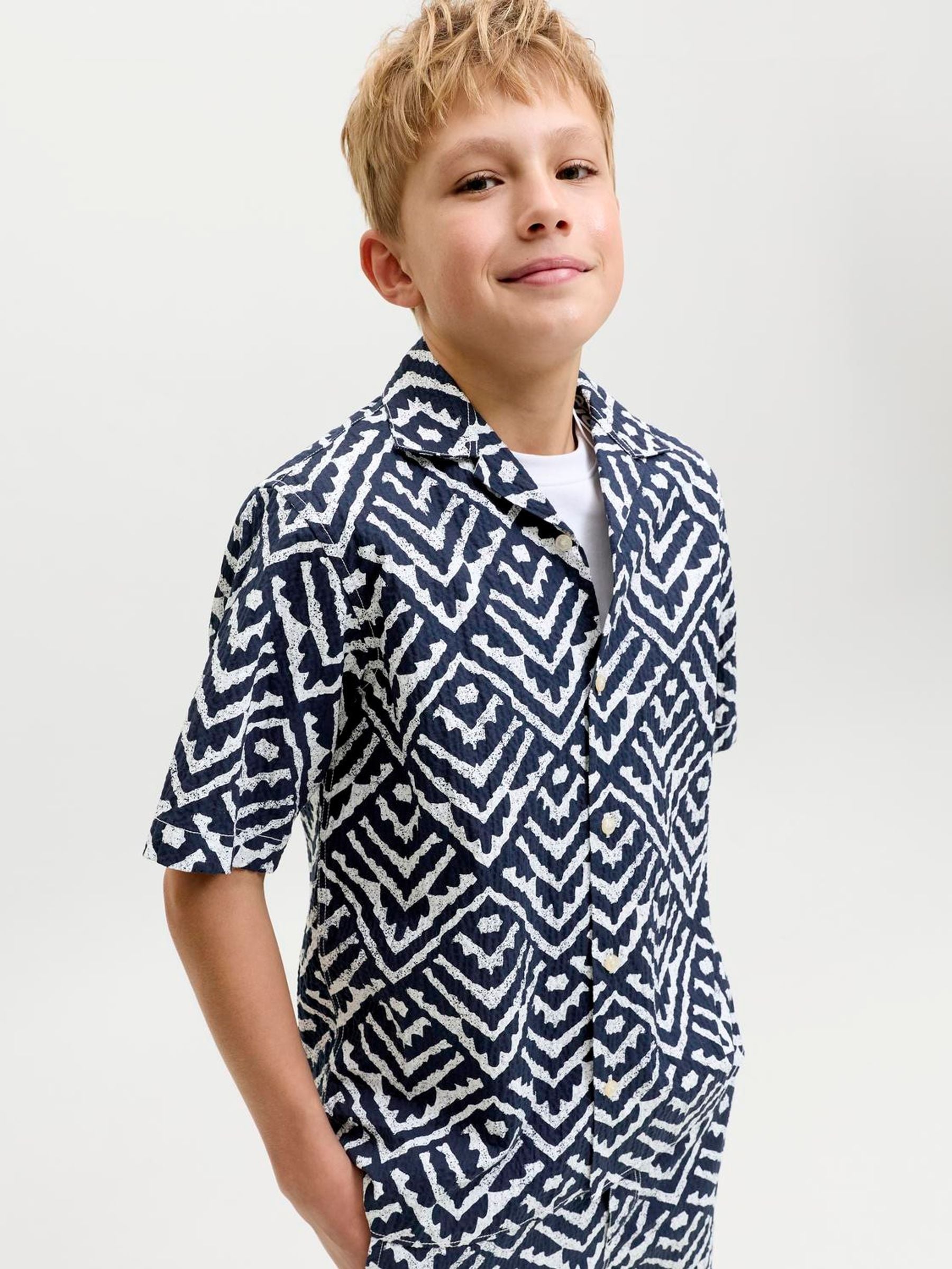 Dsiney Kidz - JACK & JONES JUNIOR Blue Seersucker Resort Collar Short Sleeve Shirt image 1