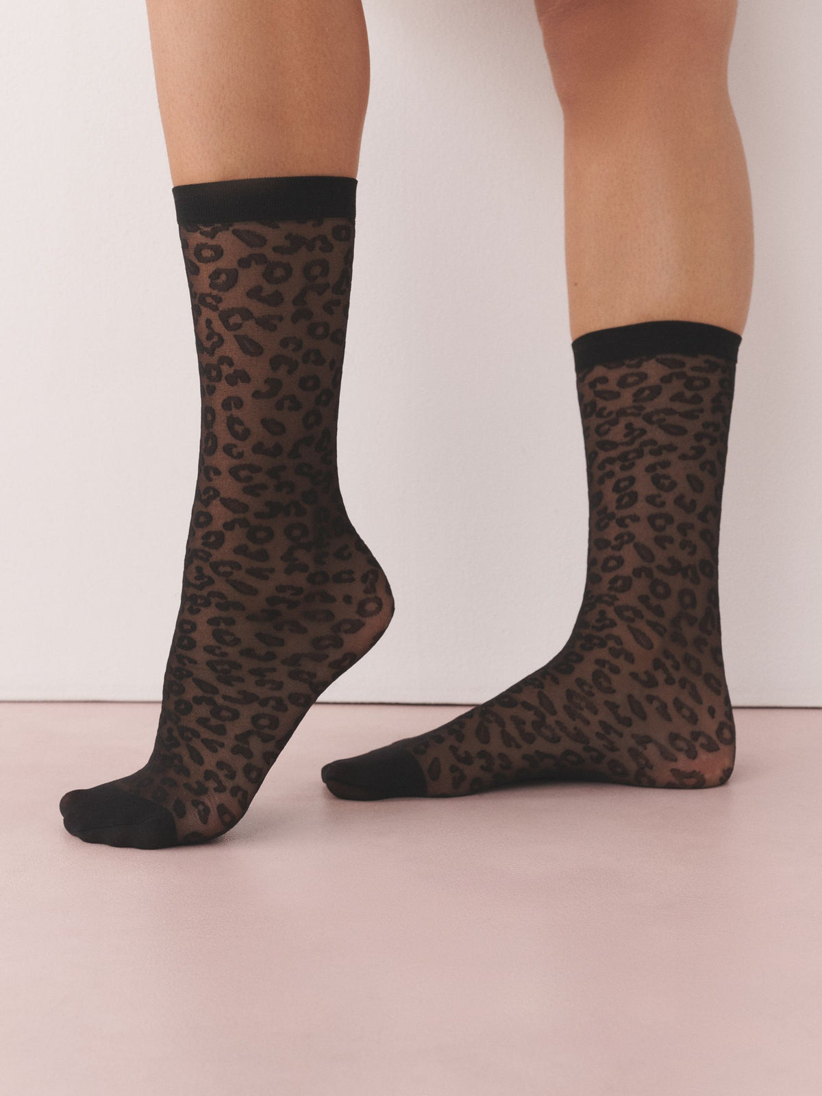 Black Leopard Pattern Ankle Pop Socks 2 Pack - image 1