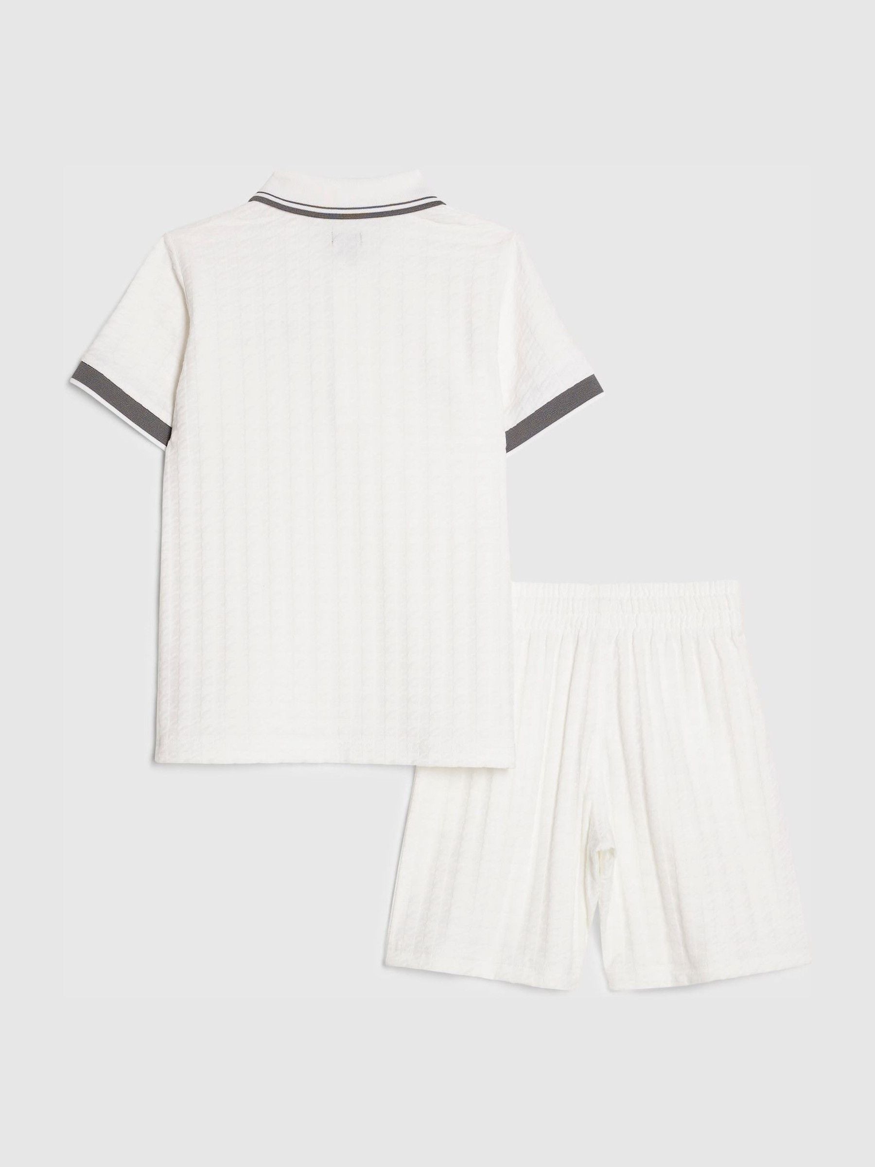 Dsiney Kidz - River Island White Slim Polo Shirt & Shorts Set image 2