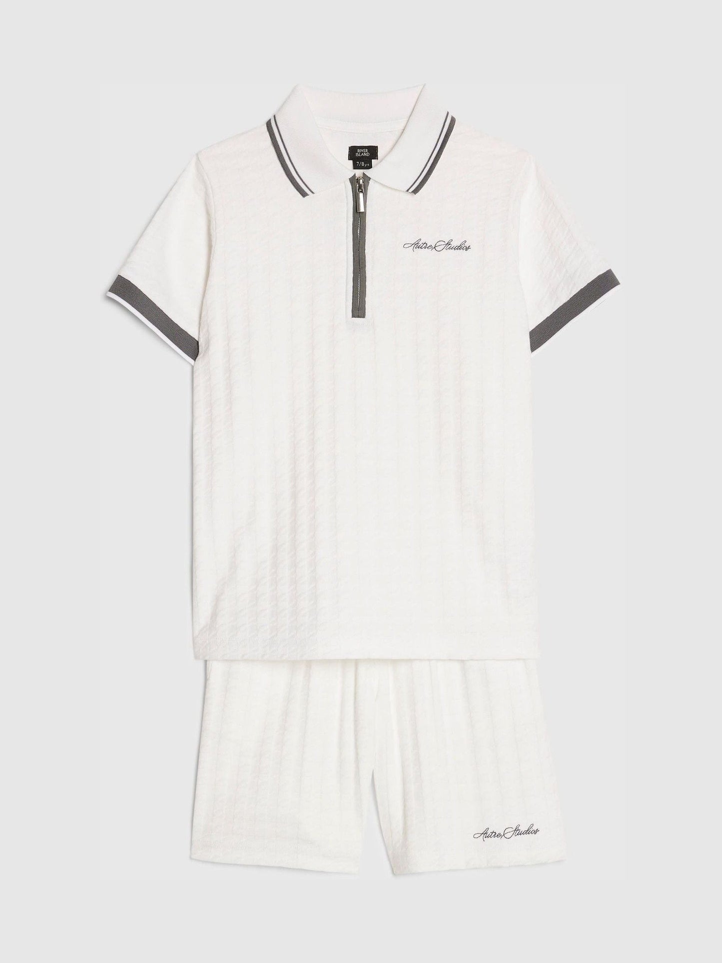 Dsiney Kidz - River Island White Slim Polo Shirt & Shorts Set image 3
