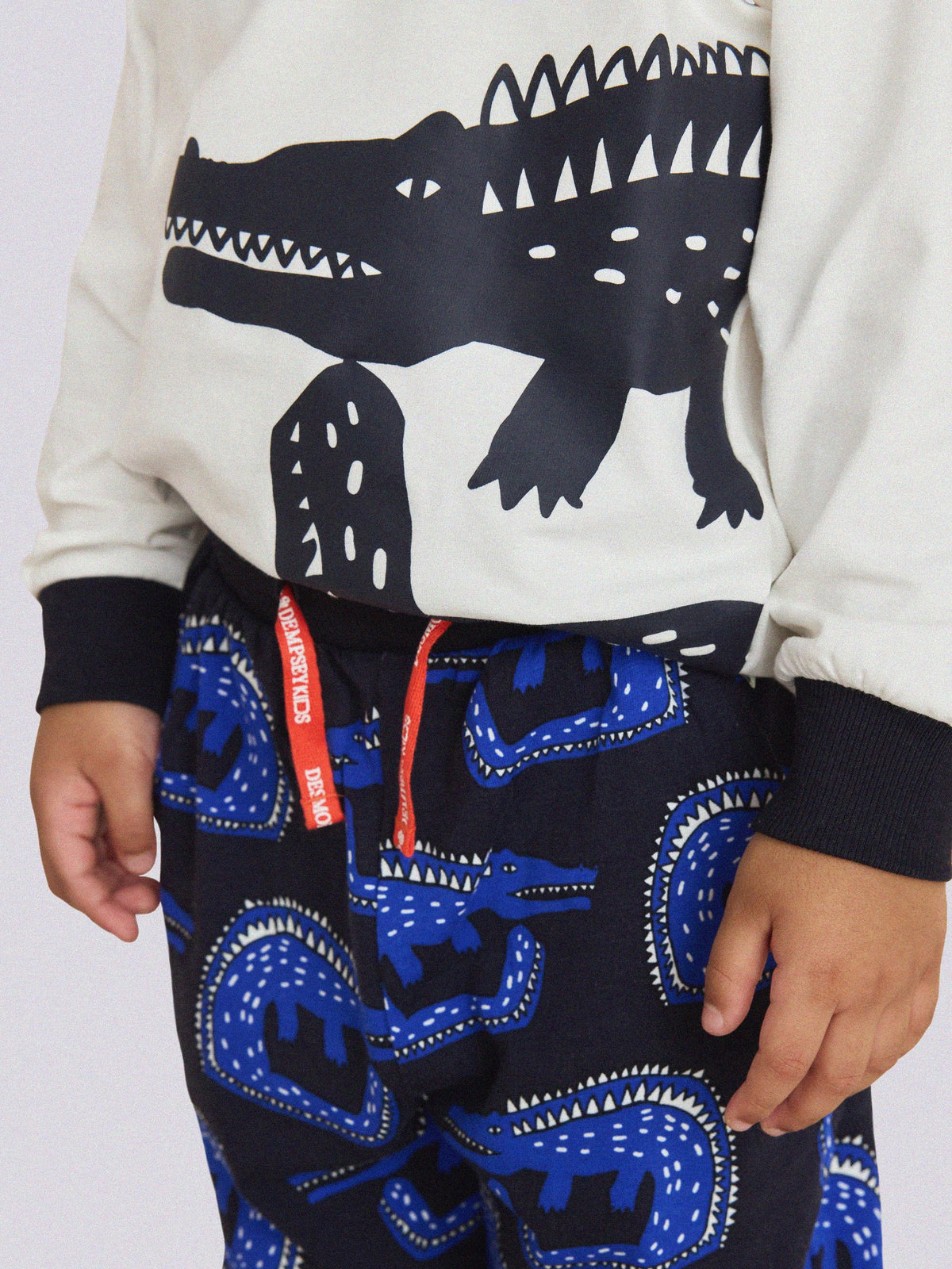 Desmond & Dempsey Kids Blue Long Sleeve Pyjamas Set 3 Pack - image 13