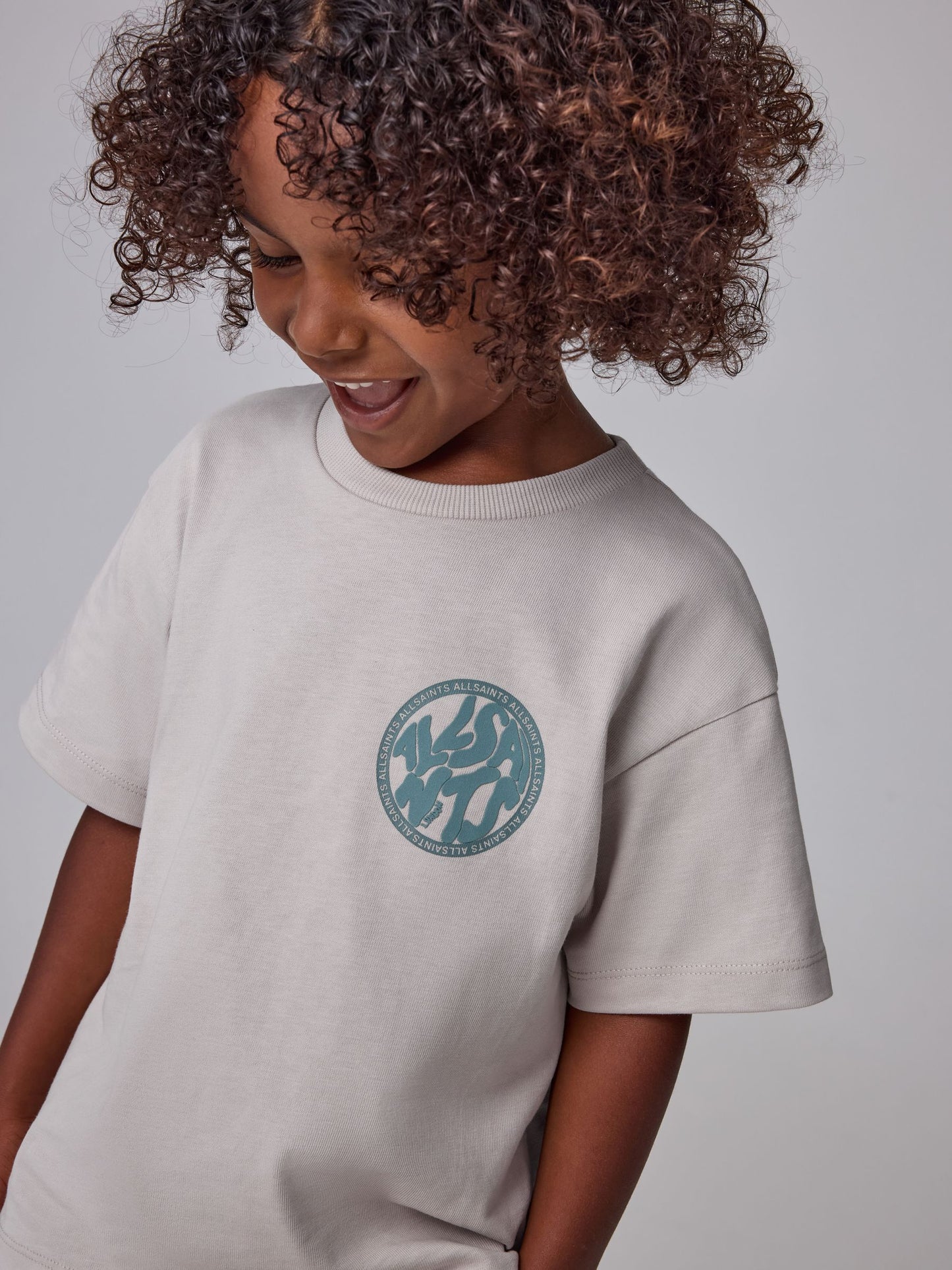 Dsiney Kidz - smALLSAINTS Neutral/Green Distortion T-Shirt and Sweat Short Younger Set image 4