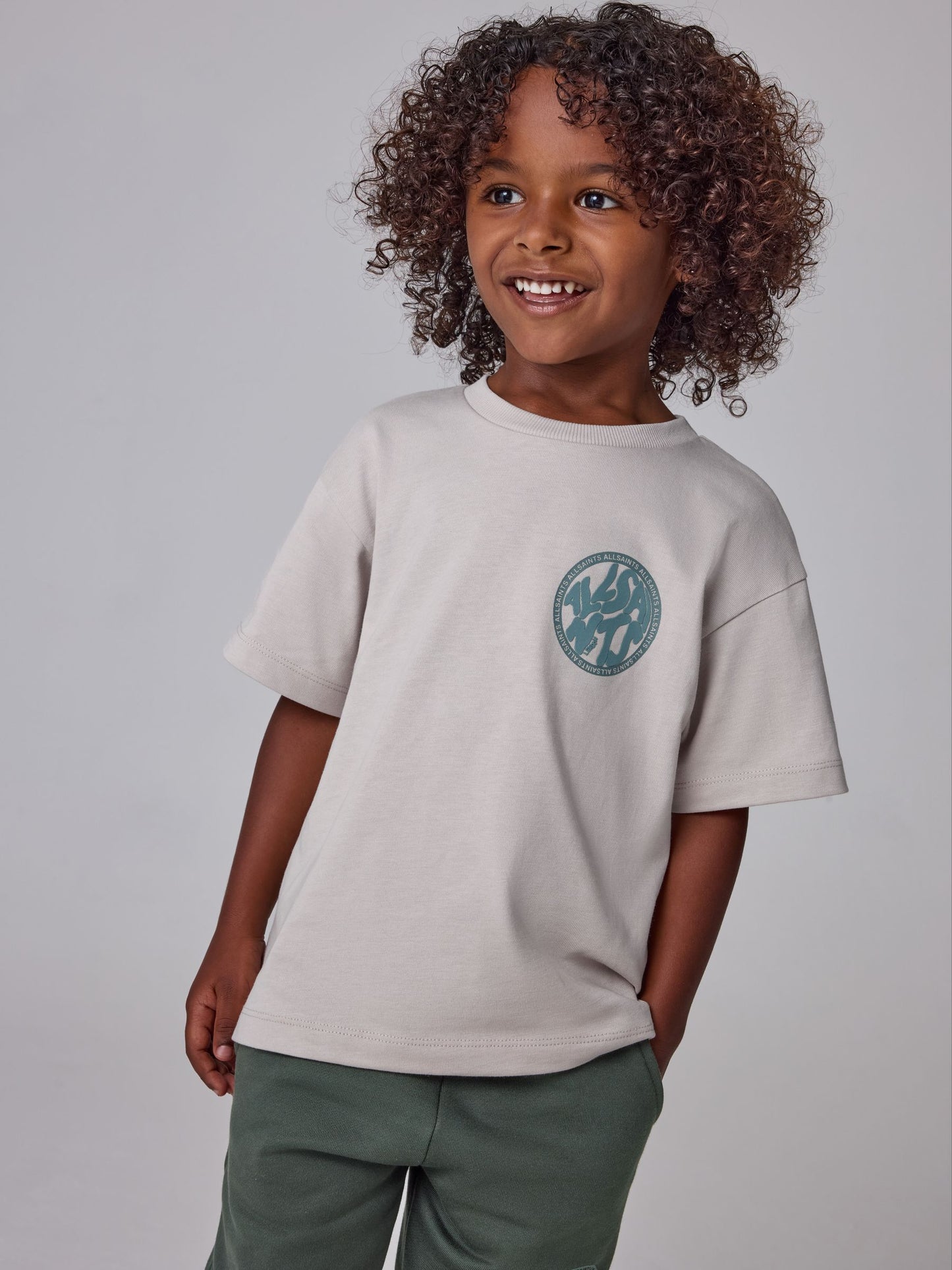 Dsiney Kidz - smALLSAINTS Neutral/Green Distortion T-Shirt and Sweat Short Younger Set image 5