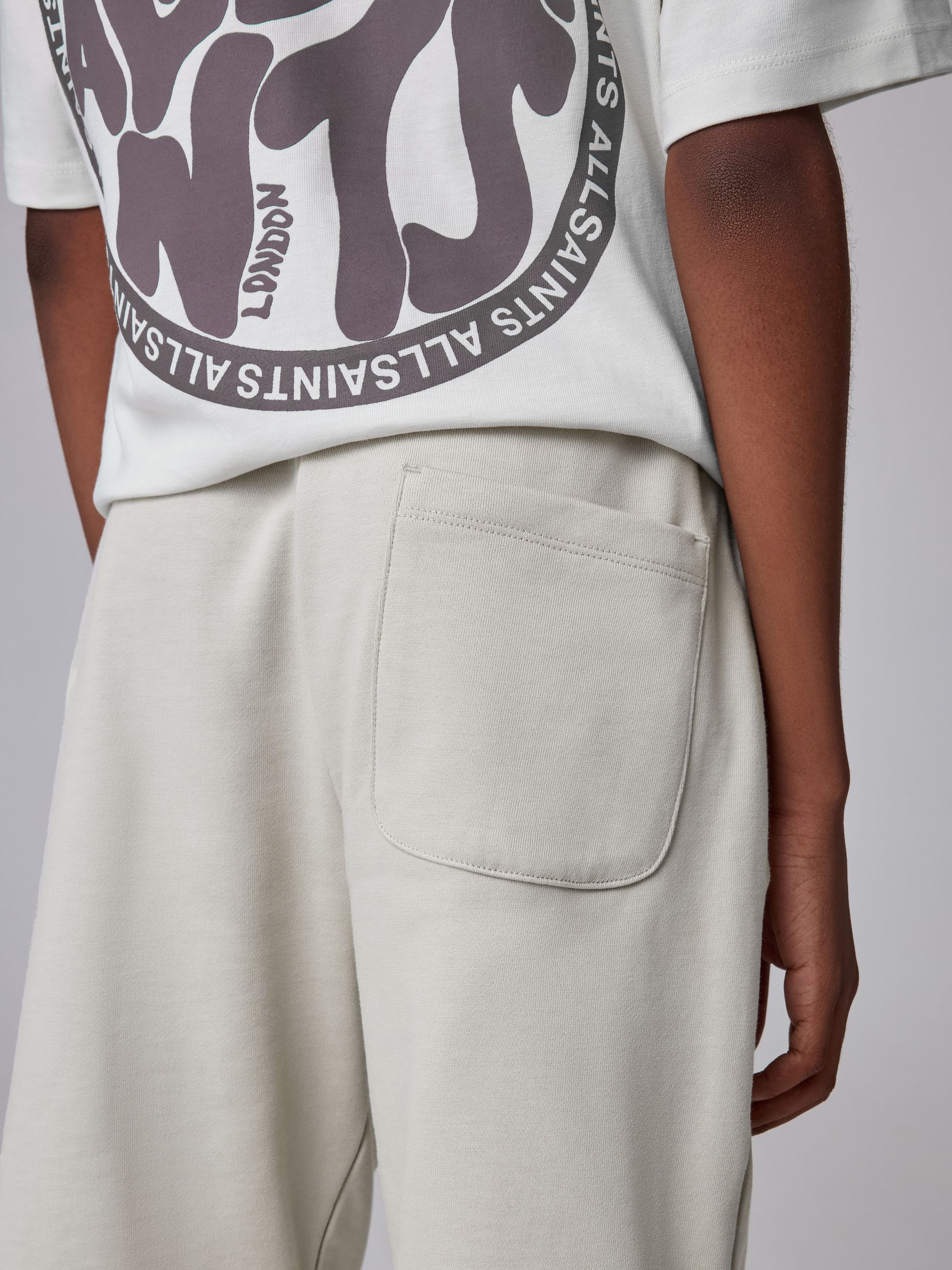Dsiney Kidz - smALLSAINTS Neutral Distortion T-Shirt and Sweat Shorts Set image 7