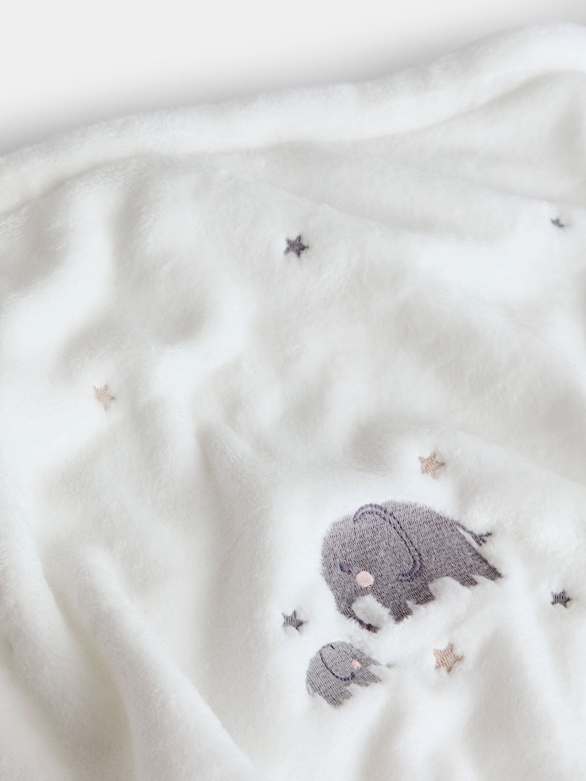 JoJo Maman Bébé Pure White Elephant Embroidered Fleece Blanket - image 4