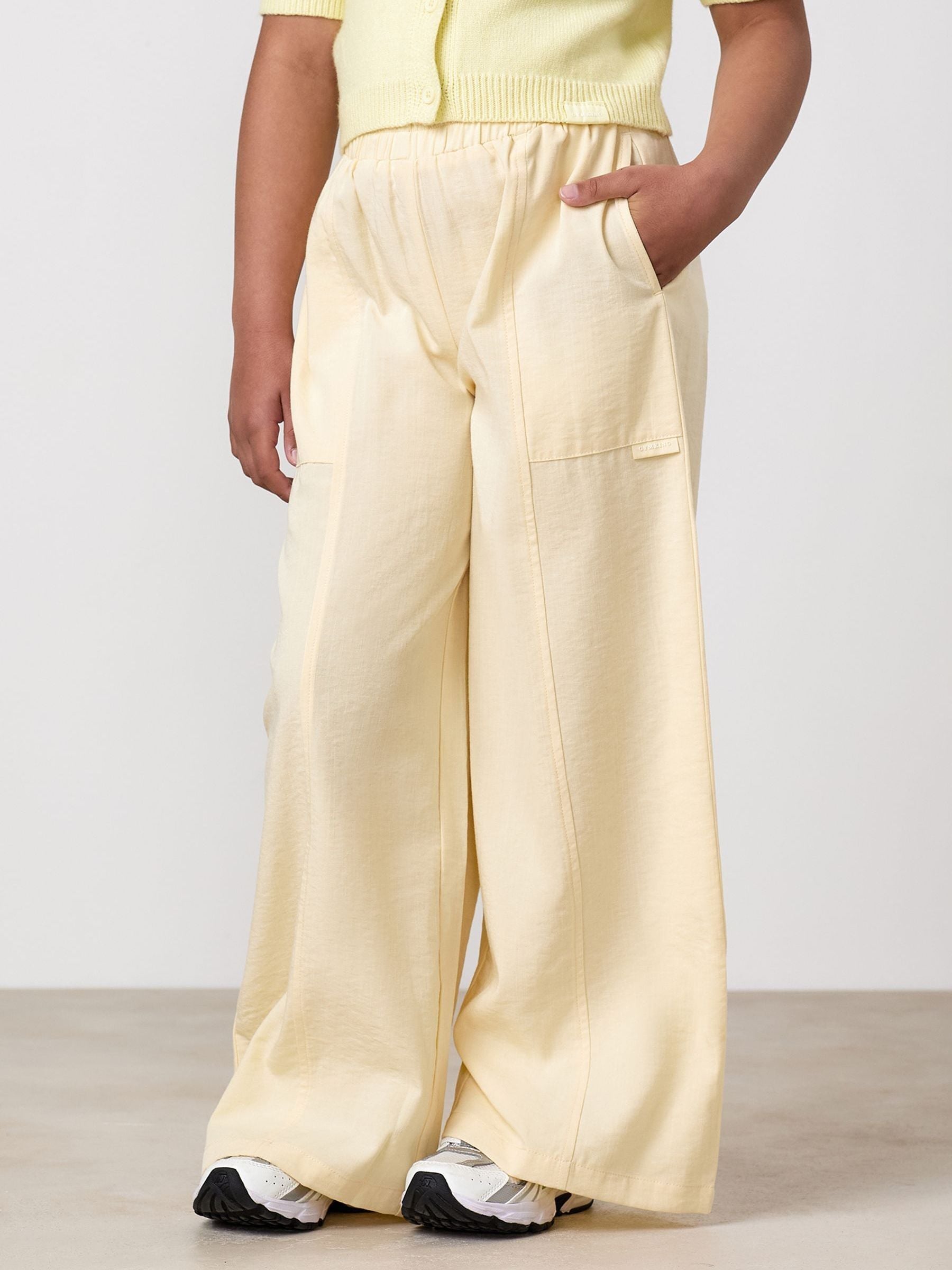 Gym King Yellow Junior Signature Woven Trousers image 3