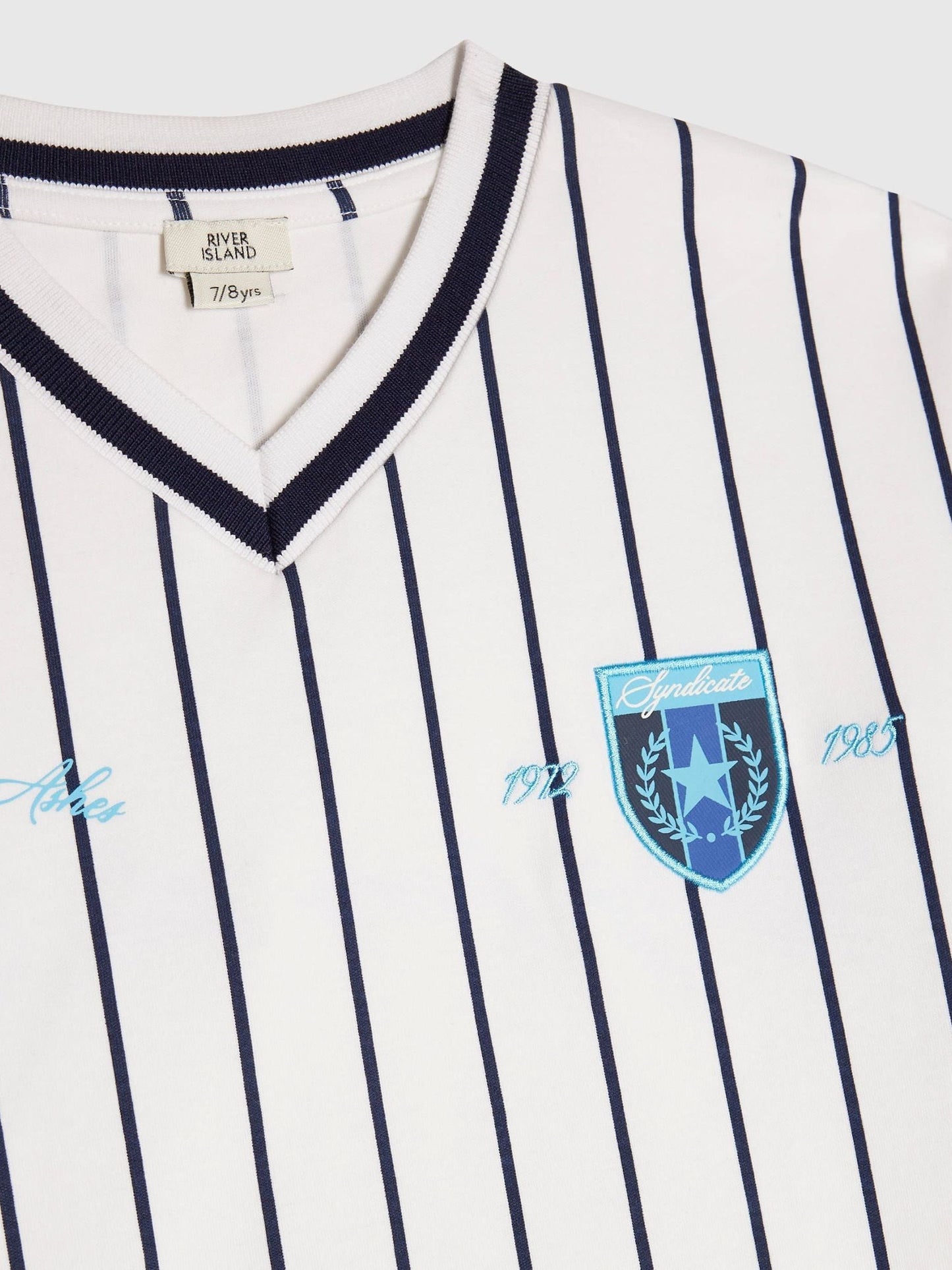Dsiney Kidz - River Island White Oversized Baseball Stripe Top and Short Set image 4