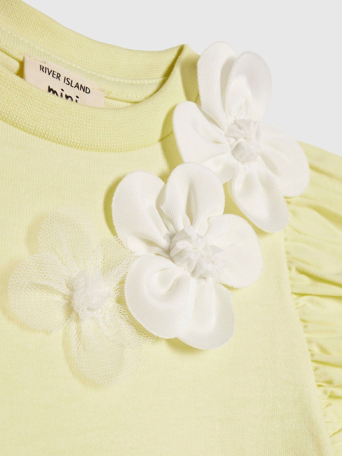 Dsiney Kidz - River Island Yellow Frill Sleeve T-Shirt & Skirt Set image 4