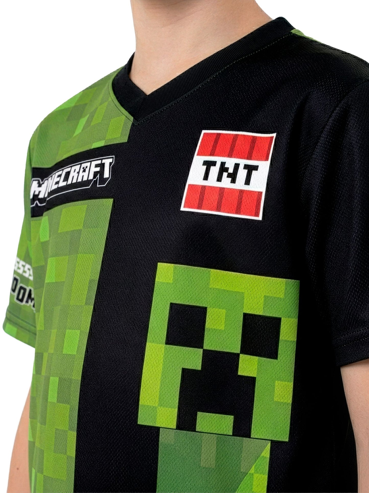Dsiney Kidz - Character Green Minecraft Creeper Football Shirt image 8