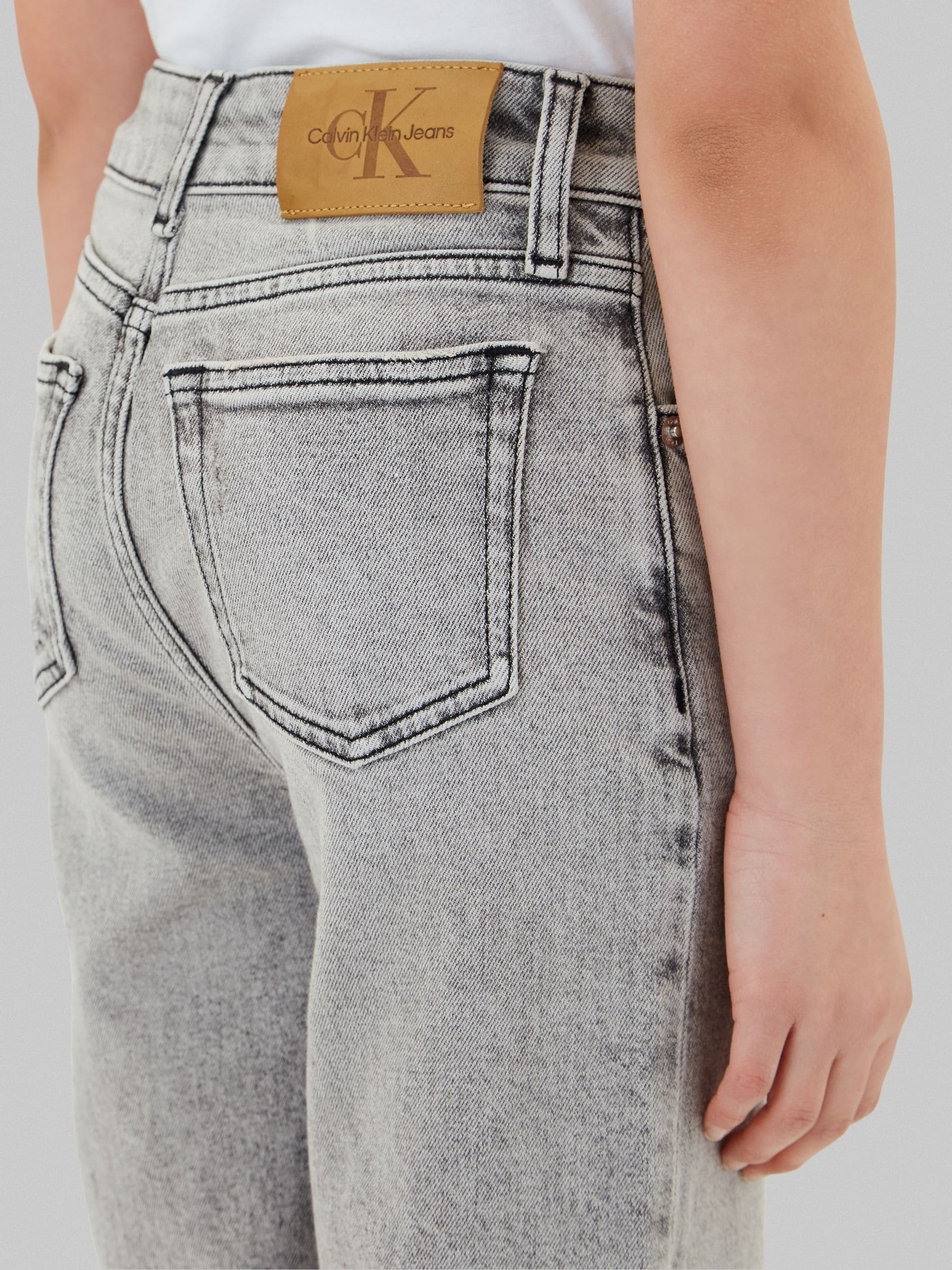 Dsiney Kidz - Calvin Klein Jeans Grey Barrel Leg Jeans image 3
