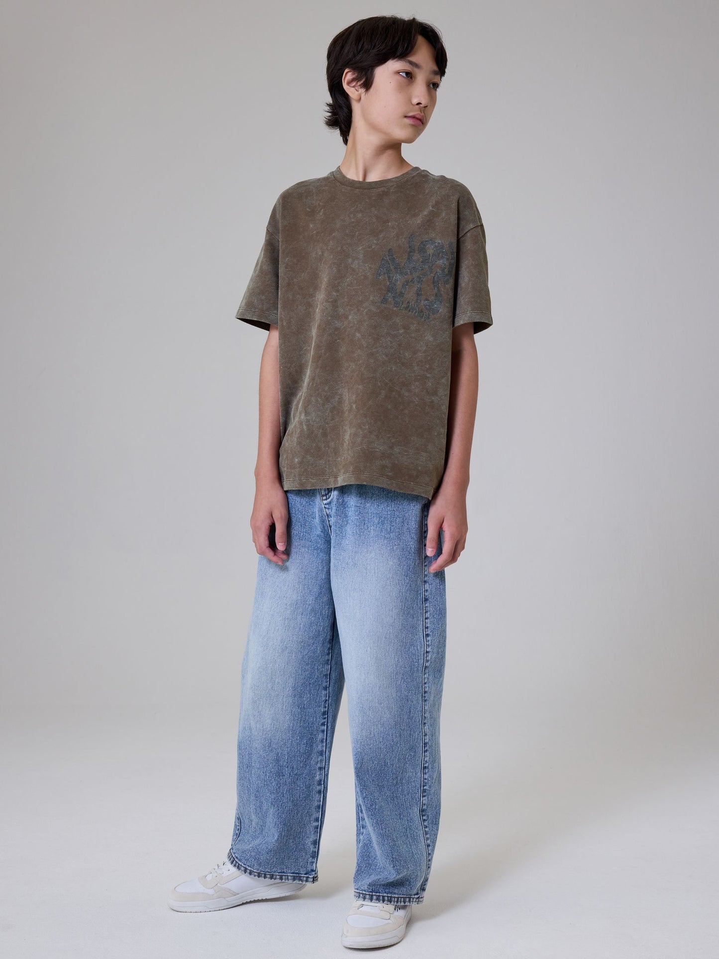 Dsiney Kidz - smALLSAINTS Washed Brown Oversized Orlando Logo Crew Neck T-Shirt image 2