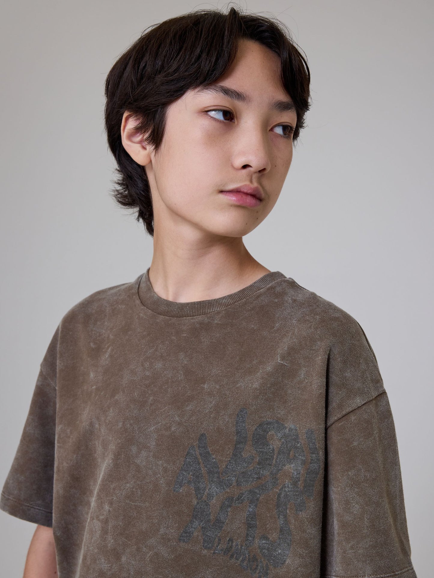 Dsiney Kidz - smALLSAINTS Washed Brown Oversized Orlando Logo Crew Neck T-Shirt image 4