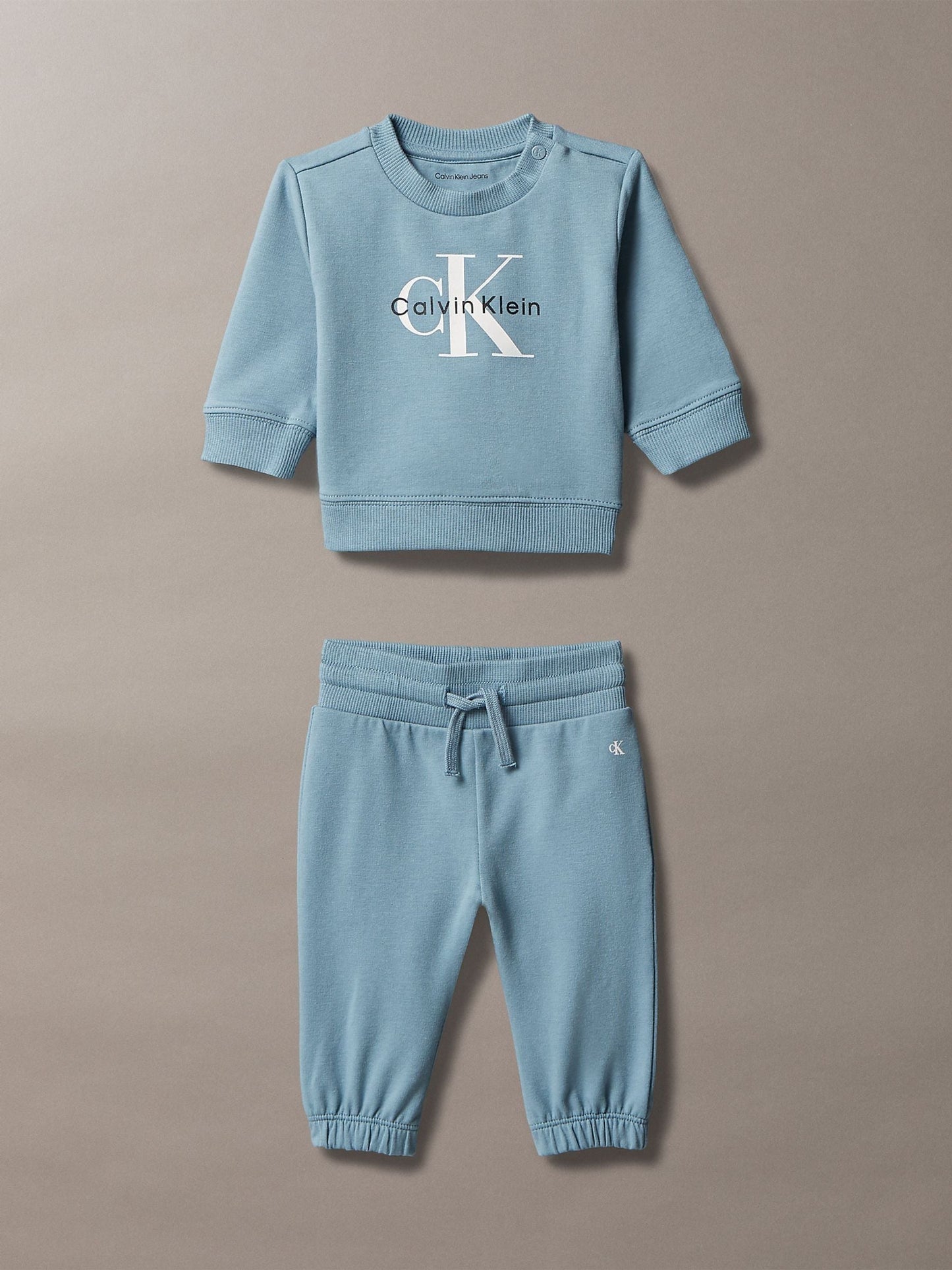 Dsiney Kidz - Calvin Klein Jeans Blue Newborn Sweatshirt and Joggers Set image 1