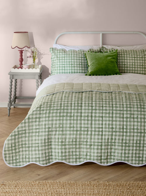Furn Sage Scalloped Filled Bedspread image 1
