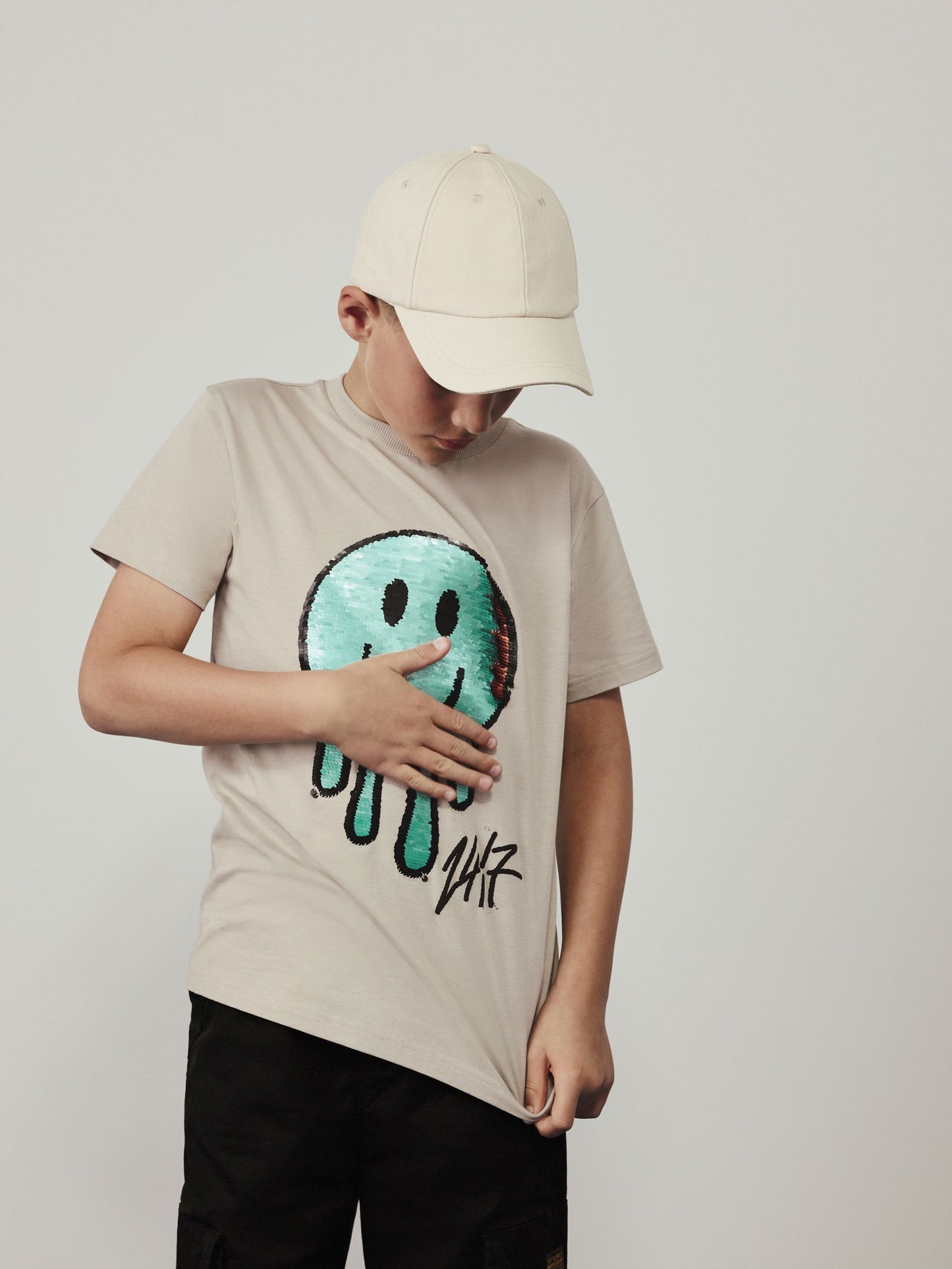 Dsiney Kidz - Cement Smile Sequin Regular Fit Short Sleeve Graphic Print T-Shirt (3-16yrs) image 2