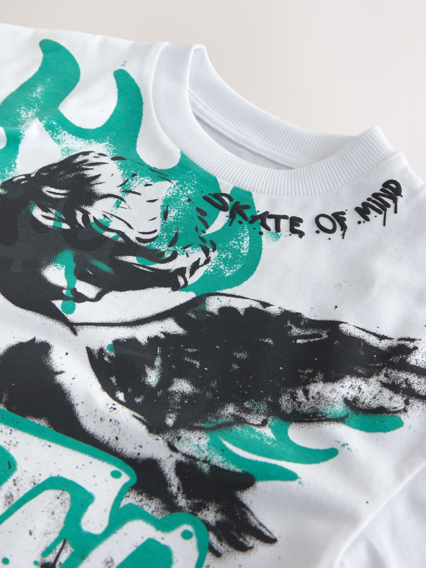 Dsiney Kidz - White Graffiti Cherub Short Sleeve Graphic T-Shirt (3-16yrs) image 8