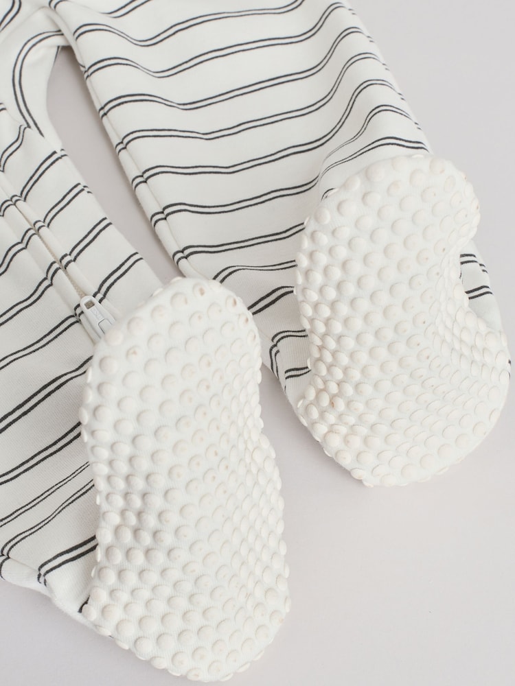 White/Black Two Way Zip Baby Sleepsuits 4 Pack (0mths-2yrs)