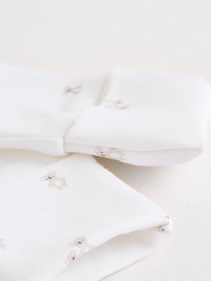 White Baby Sleepsuit, Bodysuit, Beanie and Bib Set 4 Piece (0-9mths)