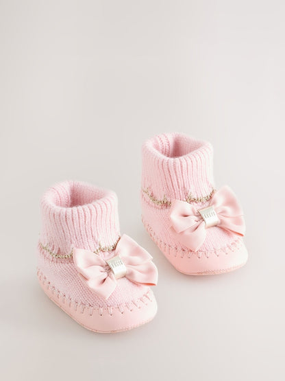 Baby Girls Scallop Edge Knitted Padders Booties with Bow