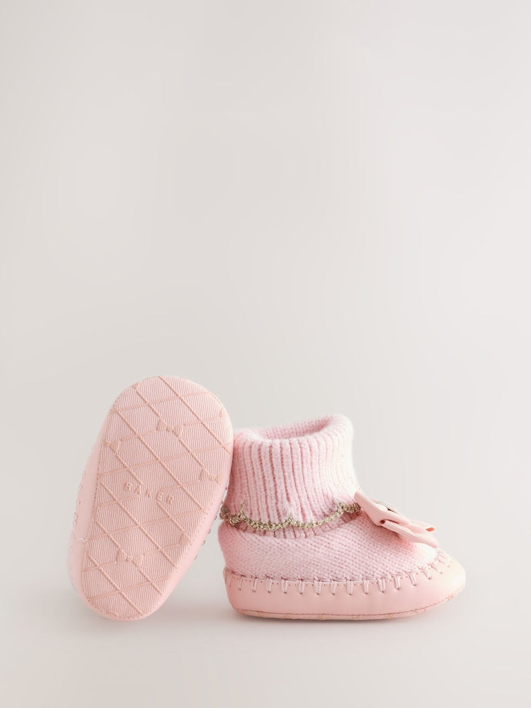 Baby Girls Scallop Edge Knitted Padders Booties with Bow