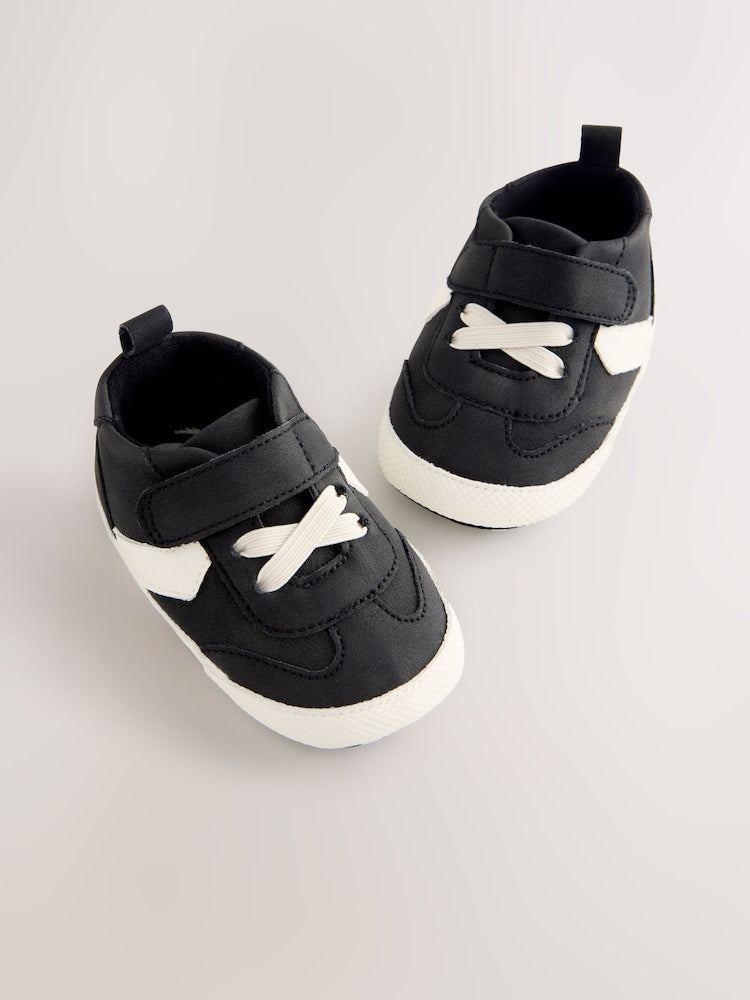 Black/White Baby Touch Fastening Elastic Lace Chevron Trainers (0-2mths)