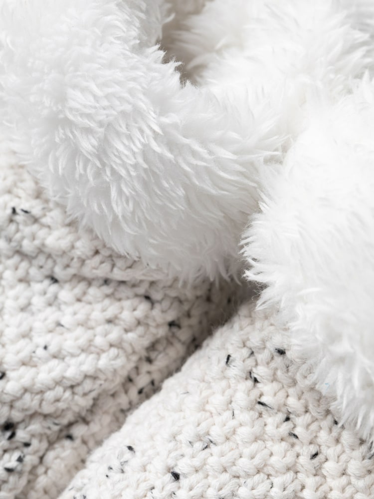 The Little Tailor Baby Knitted Plush Lined Boots