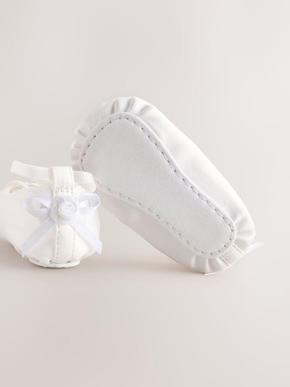 White Baby Bow Occassion Shoes (0-24mths)